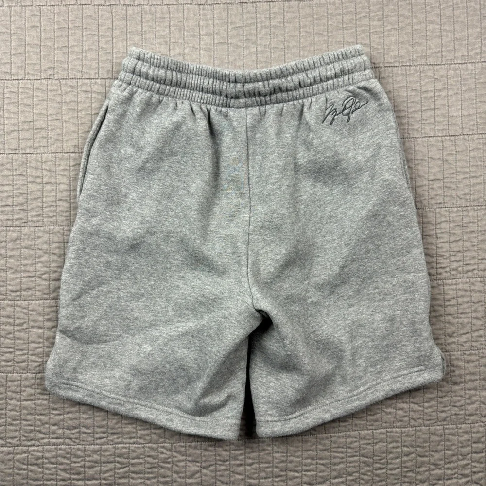 Jordan Boys Youth Large 12-13 Yrs Gray Fleece Shorts Jumpman Casual Active